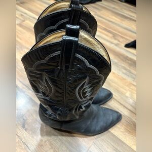 VGUC Tony Lama boots